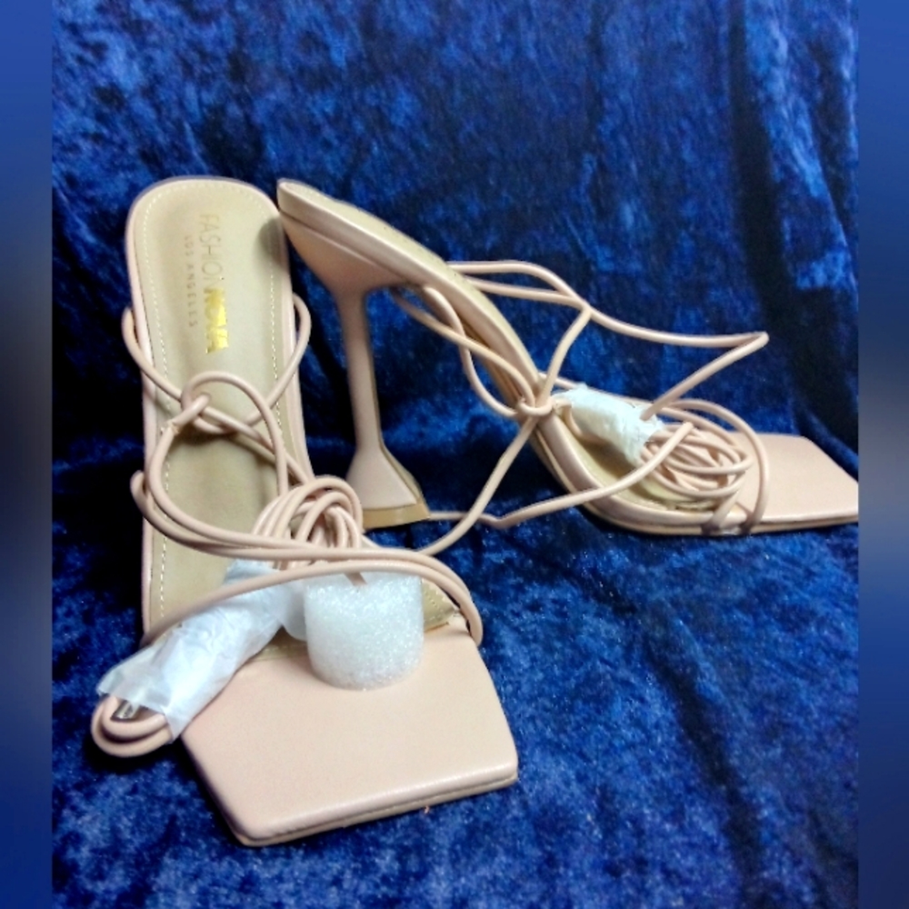 Fashion Nova sandals